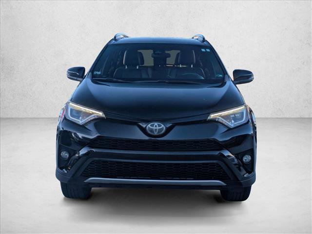 Used 2017 Toyota RAV4 SE image 2