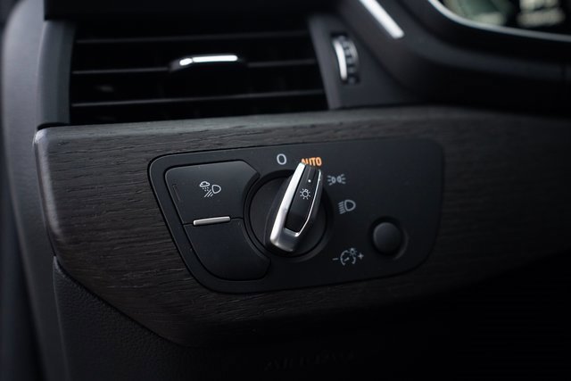 Used 2023 Audi A4 2.0T Premium Plus w/ Premium Plus Package image 29