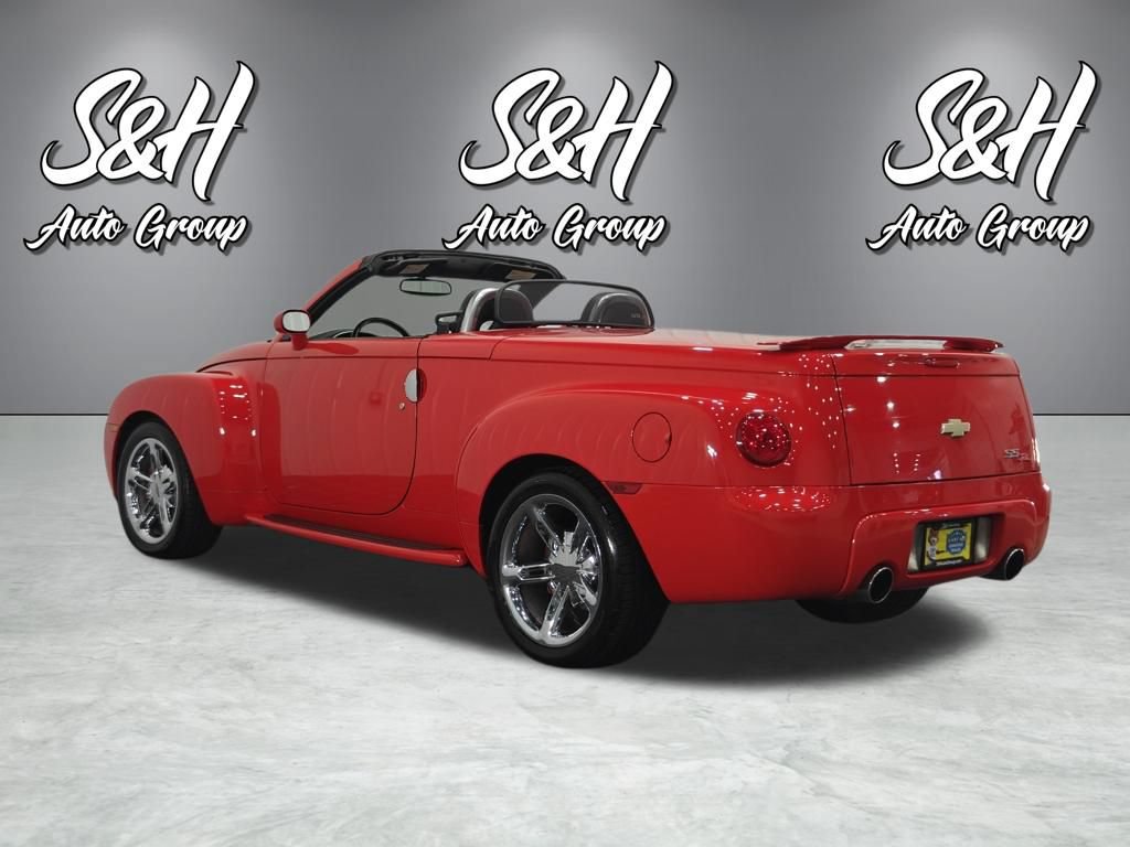 Used 2005 Chevrolet SSR w/ Preferred Equipment Group RWD image 17