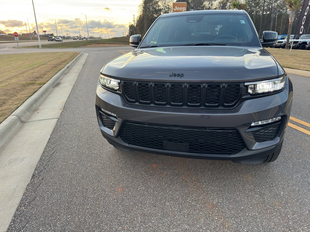 New 2025 Jeep Grand Cherokee Limited AWD/4WD image 19