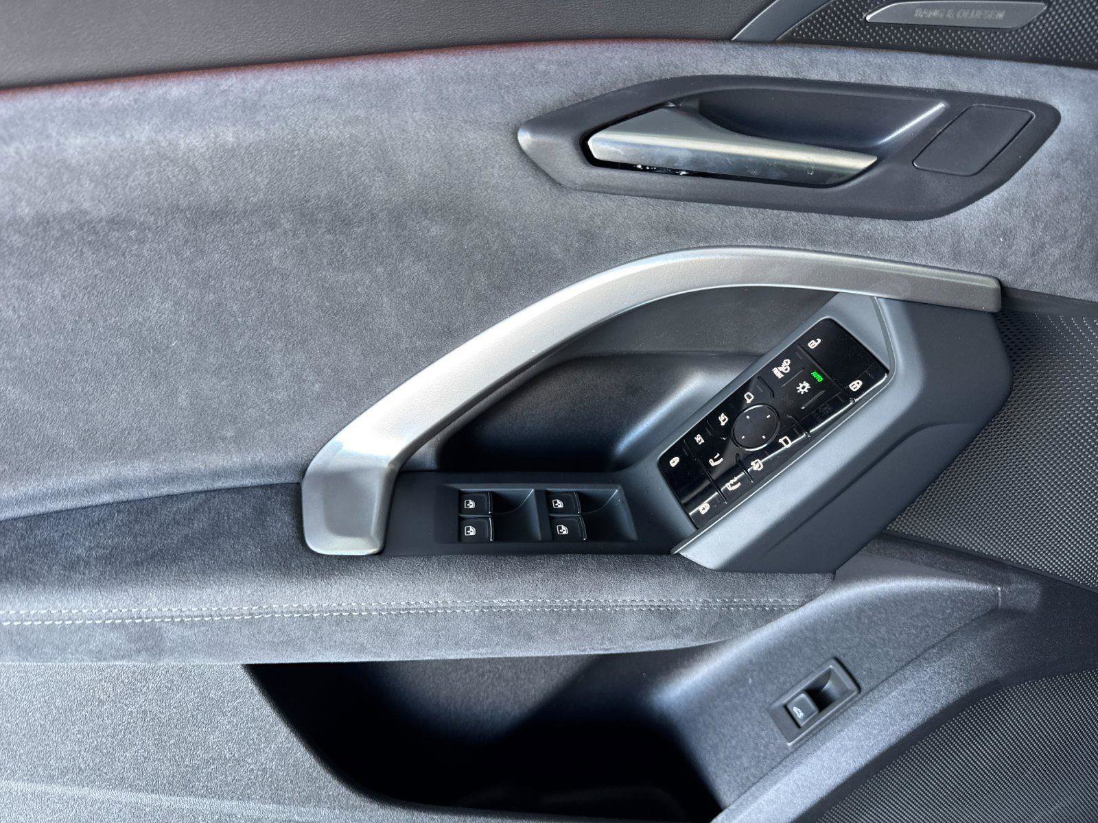 New 2026 Audi SQ5 Premium Plus AWD/4WD image 10