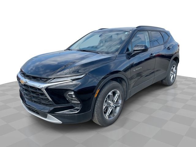New 2025 Chevrolet Blazer LT w/ Convenience Package AWD/4WD video 1