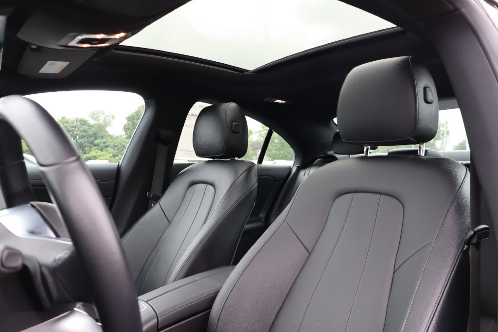 Used 2025 Mercedes-Benz CLA 250 4MATIC image 4