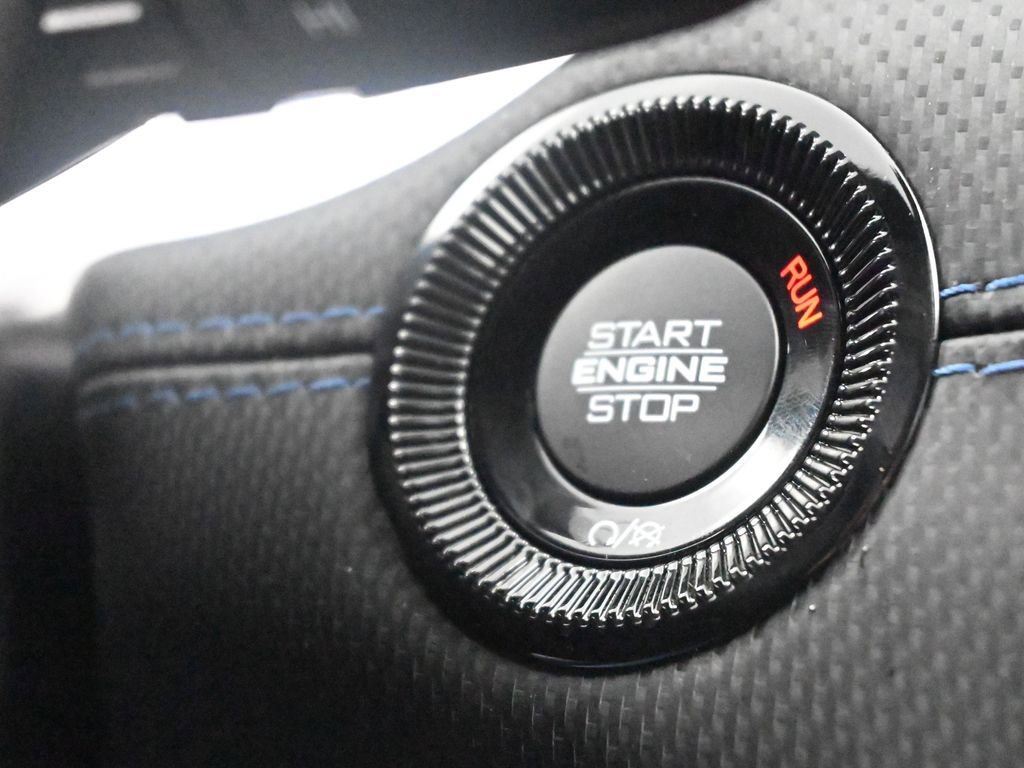 New 2026 Jeep Compass Latitude w/ Sun and Sound Group image 17