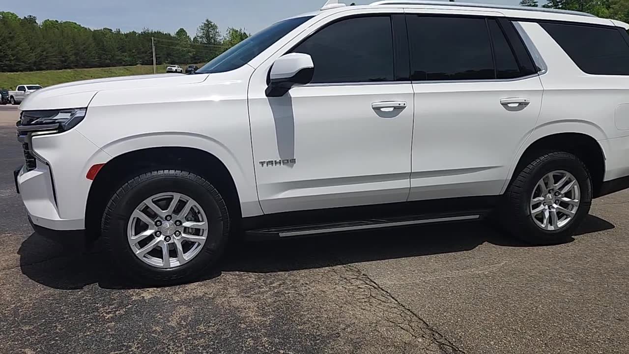 Used 2023 Chevrolet Tahoe LT RWD image 4
