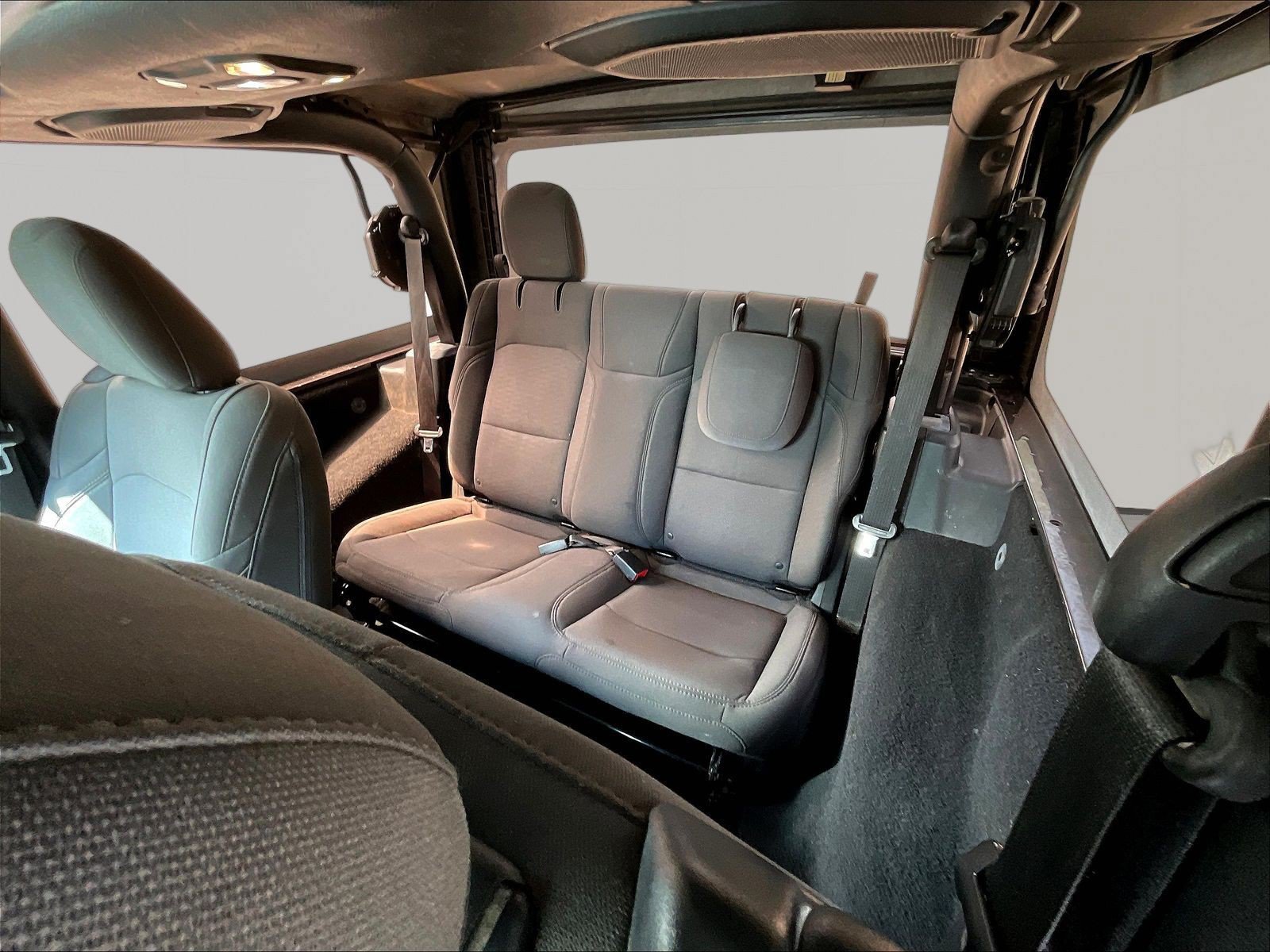 Used 2019 Jeep Wrangler Sport AWD/4WD image 22