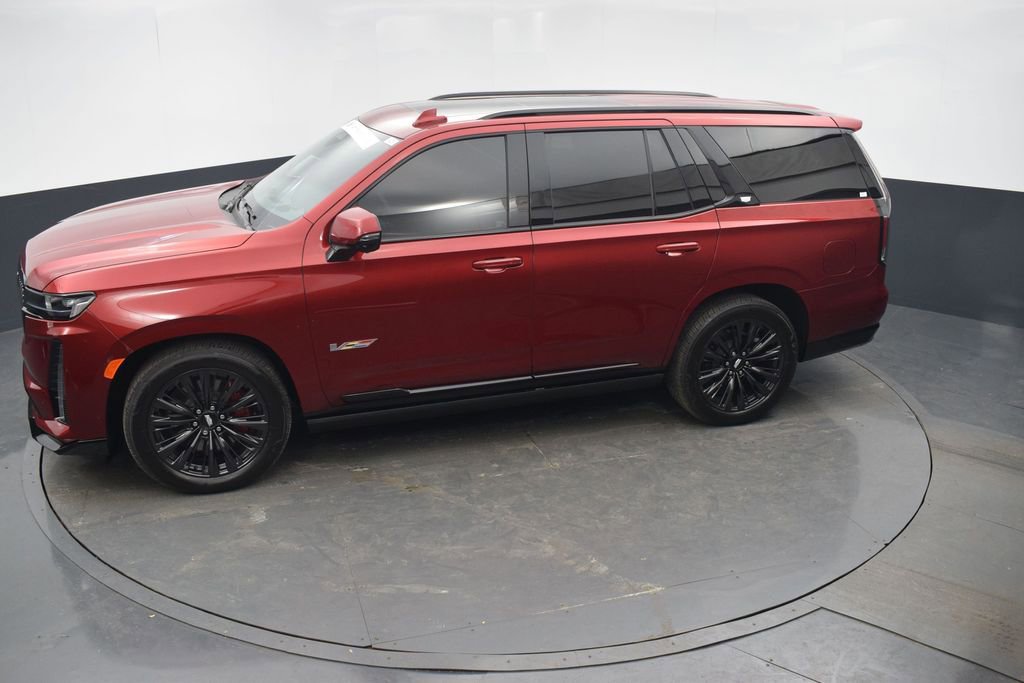 Certified 2023 Cadillac Escalade V w/ LPO, ONYX Package image 41