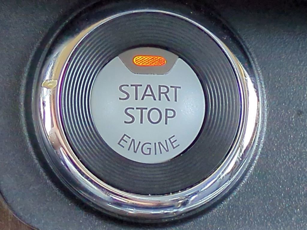 Certified 2023 Nissan Murano Platinum w/ Cargo Package image 31