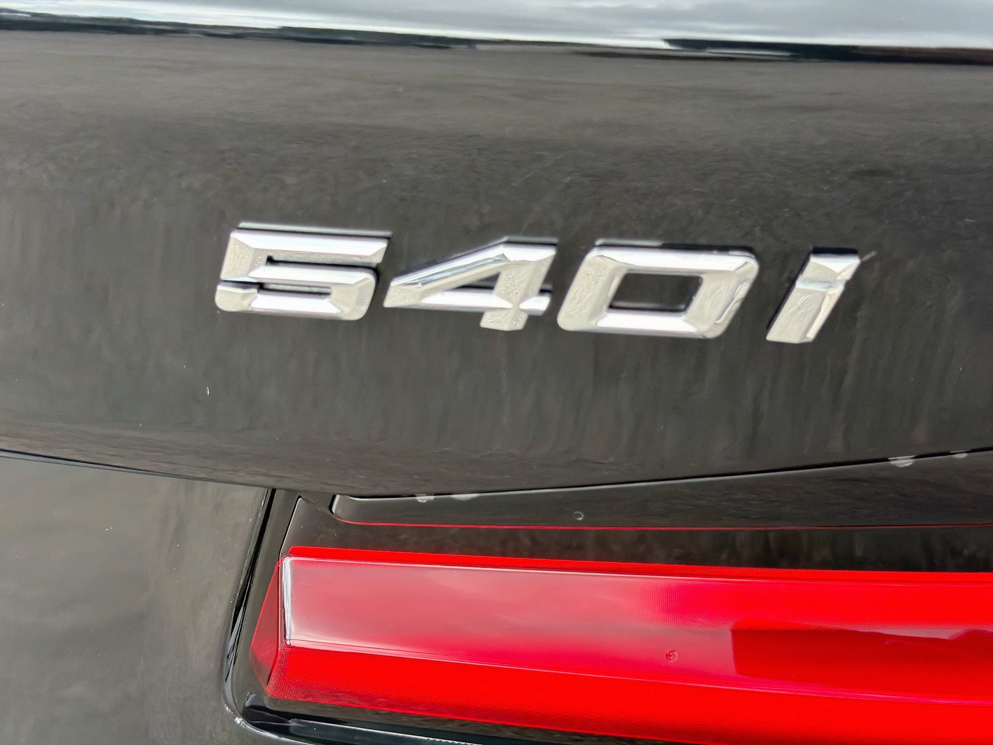 Used 2023 BMW 540i w/ M Sport Package RWD image 10