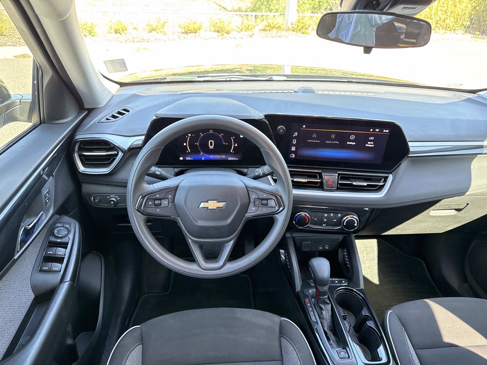 Used 2024 Chevrolet TrailBlazer LT FWD image 13
