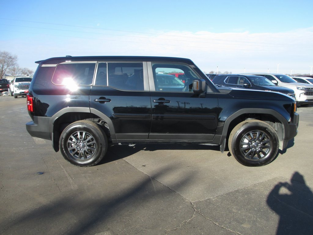 Used 2025 Toyota Land Cruiser image 3