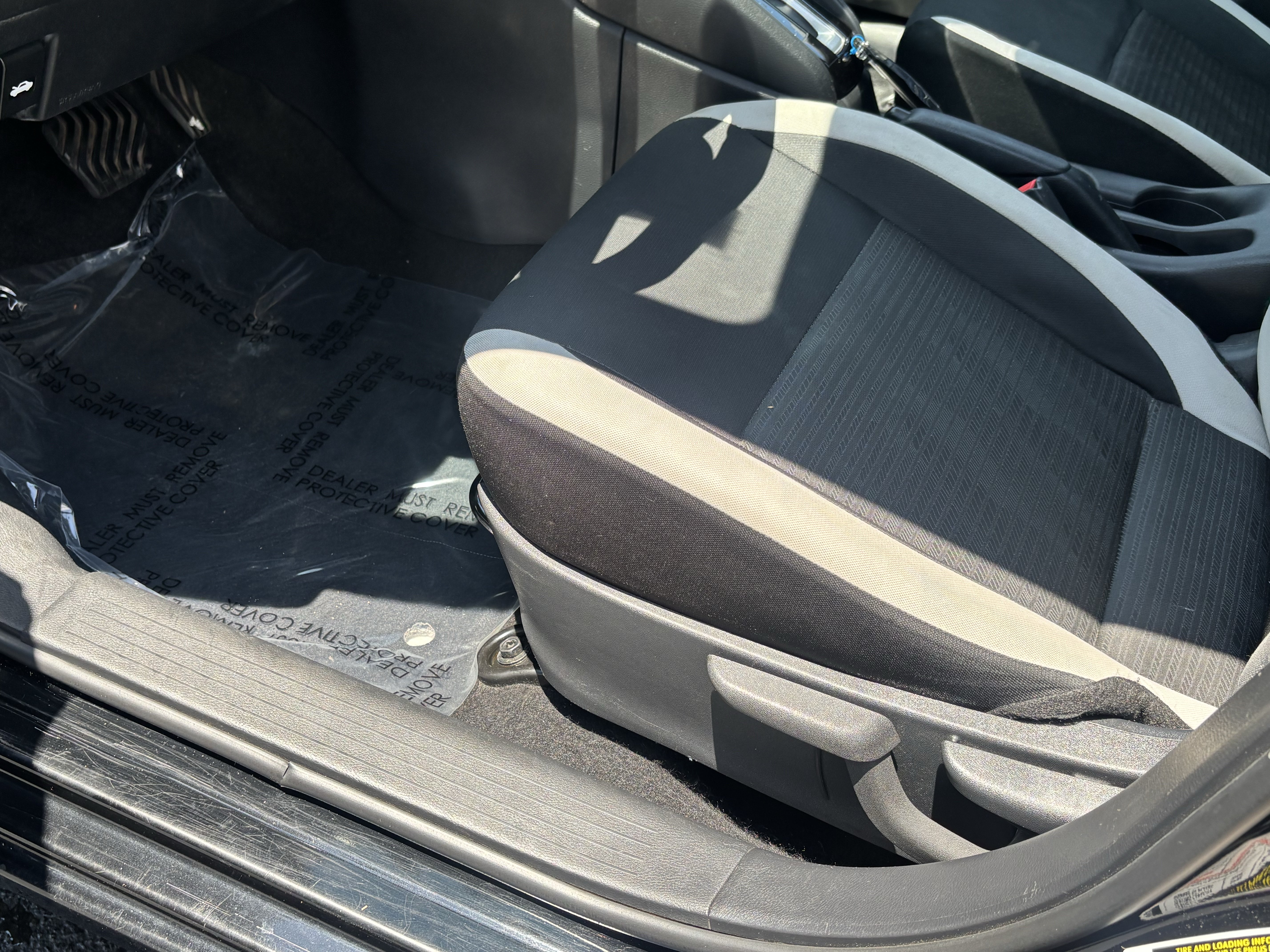 Used 2021 Nissan Versa SV FWD image 17