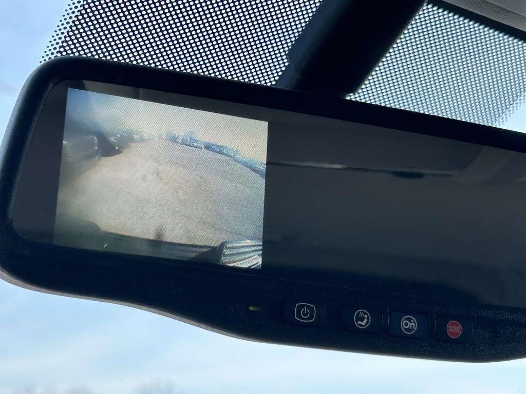 Used 2013 Chevrolet Avalanche LT w/ All-Star Edition image 25