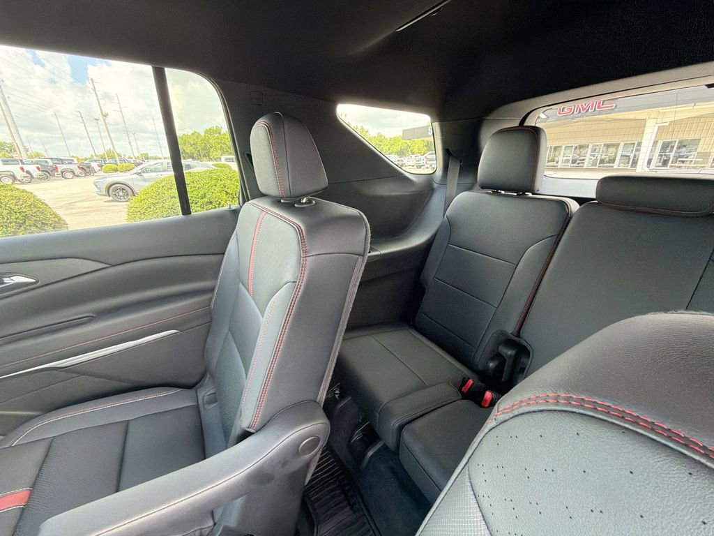 Used 2024 Chevrolet Traverse RS w/ LPO, Floor Liner Package AWD/4WD image 13