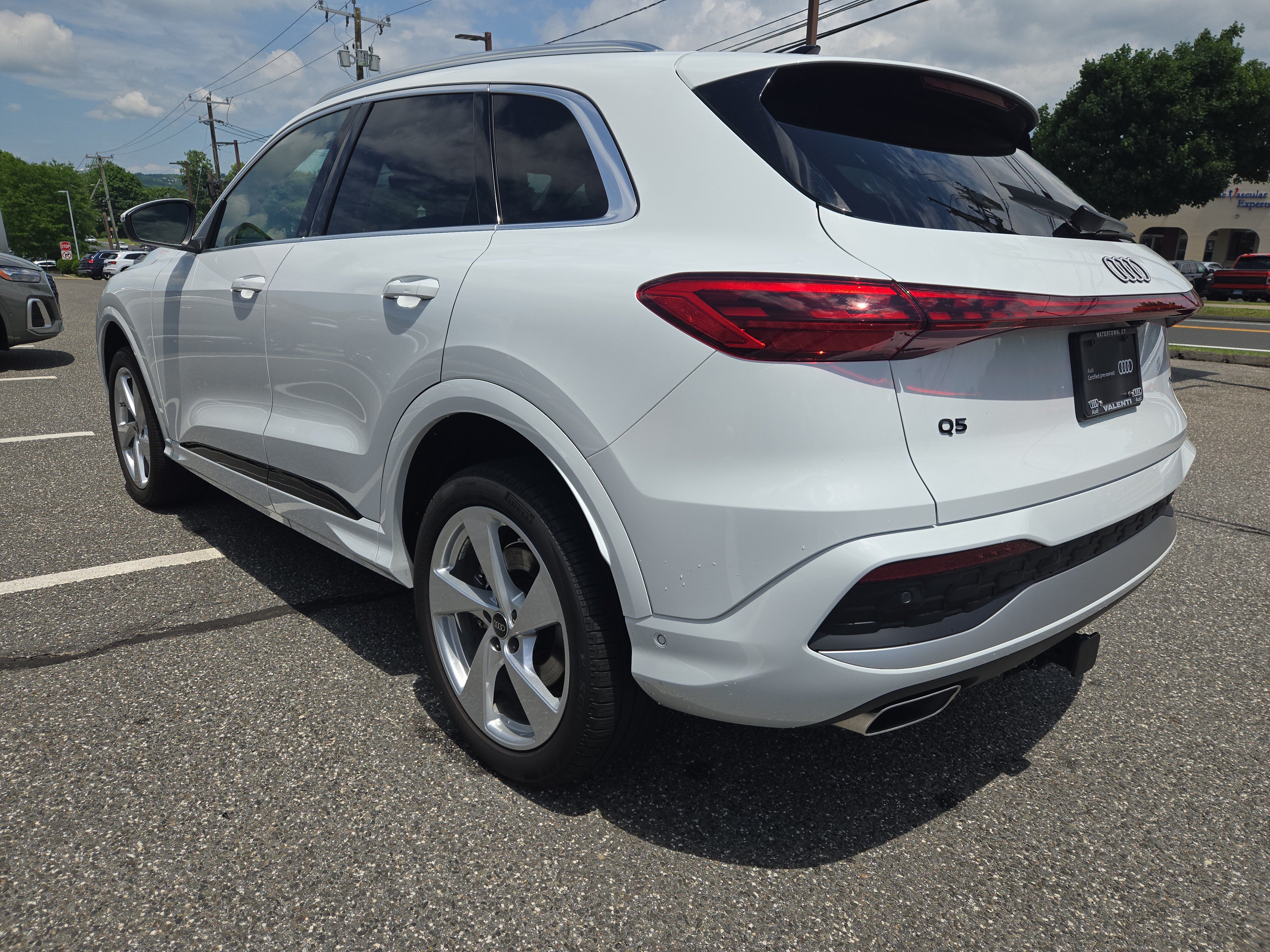Certified 2025 Audi Q5 Premium w/ Premium Plus AWD/4WD image 6