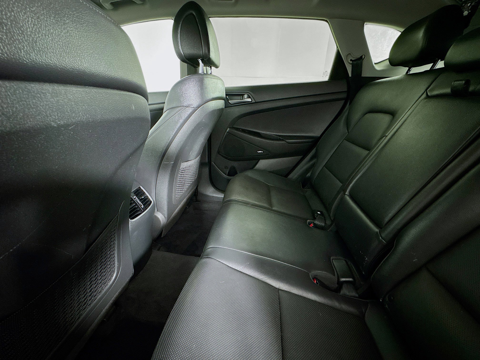 Used 2017 Hyundai Tucson Limited w/ Limited Ultimate Package 03 AWD/4WD image 24