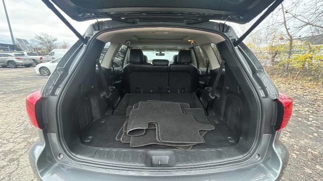 Used 2018 Nissan Pathfinder SL w/ SL Premium Package image 29