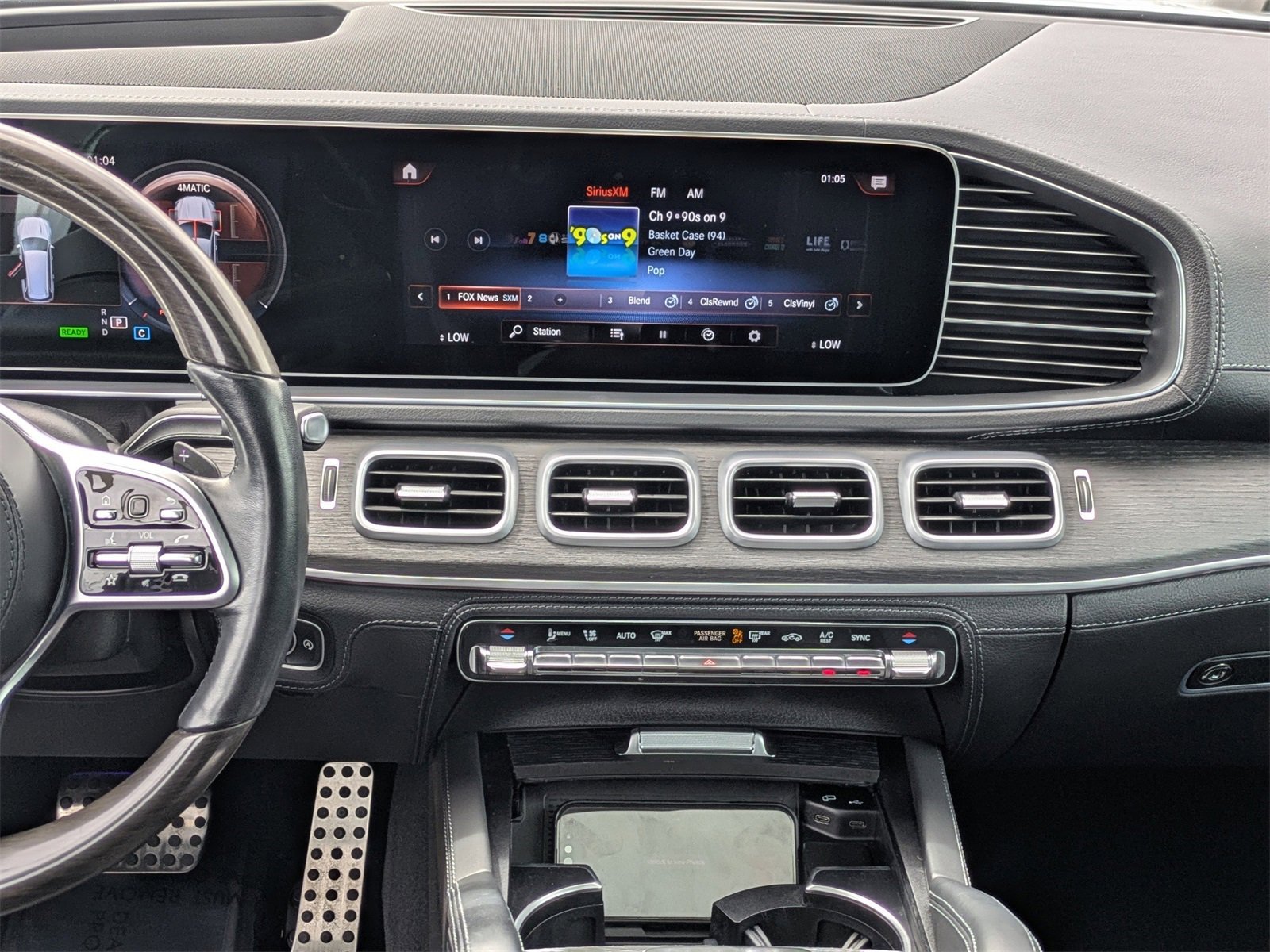 Used 2023 Mercedes-Benz GLS 580 4MATIC image 21