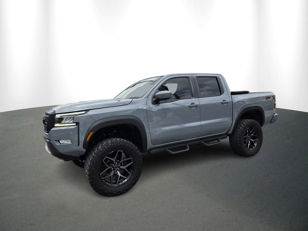 Used 2024 Nissan Frontier PRO-4X w/ Off-Road Protection Package image 2