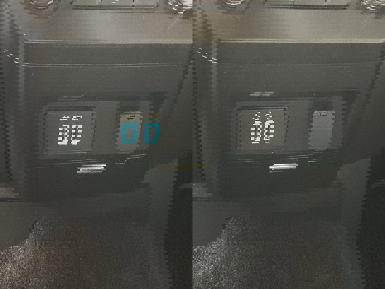 Used 2017 Ford F150 XLT w/ Equipment Group 302A Luxury image 24