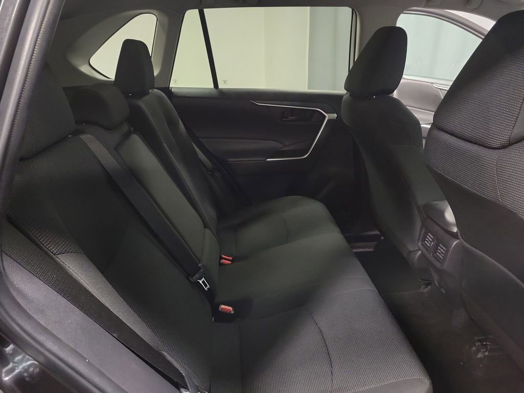 Used 2023 Toyota RAV4 LE image 21