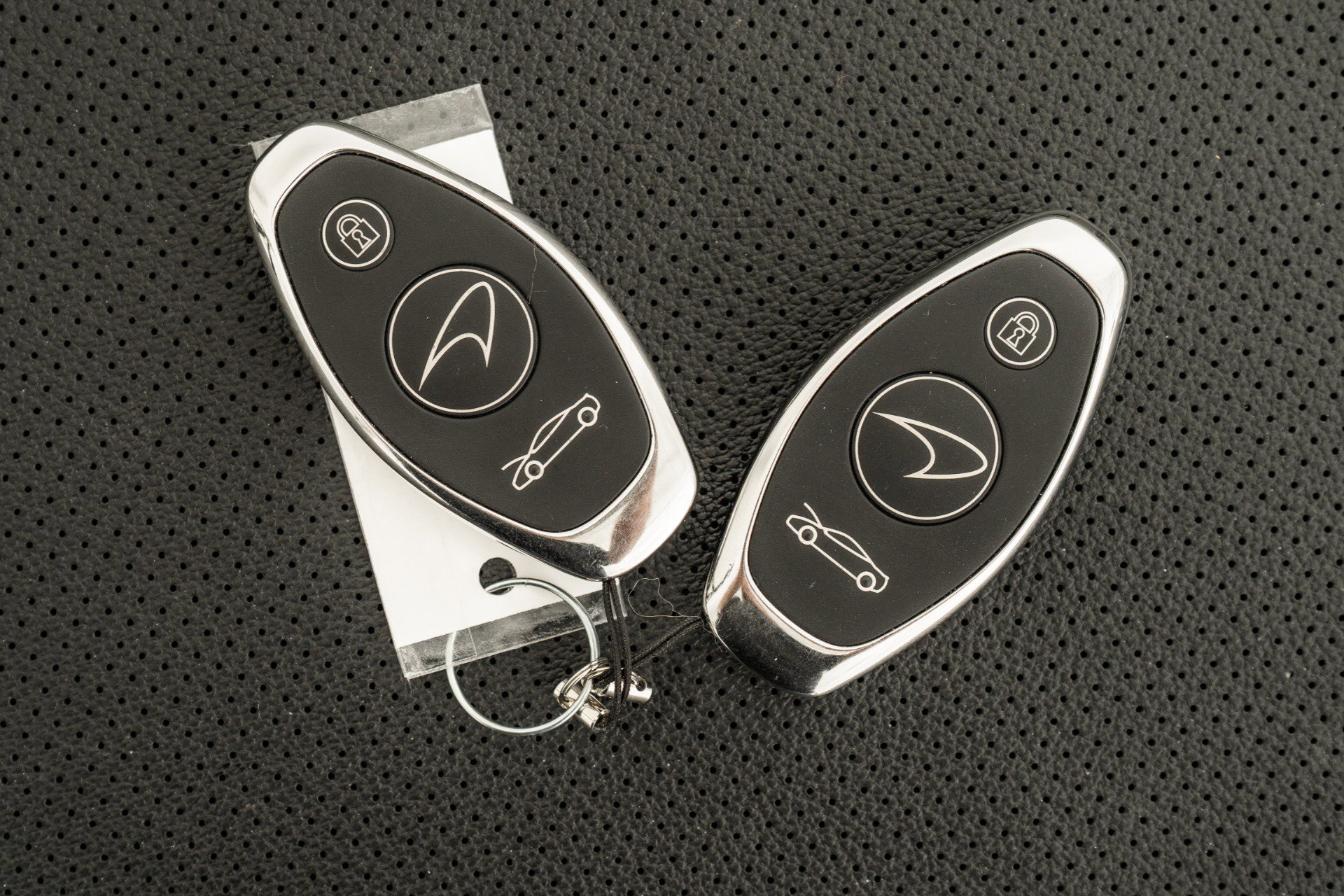 Used 2017 McLaren 570S image 21