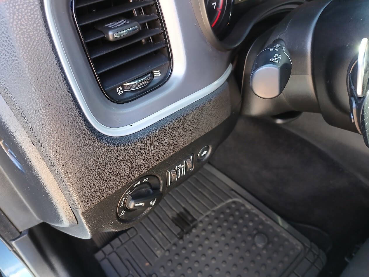 Used 2021 Dodge Charger GT w/ Driver Convenience Group image 19