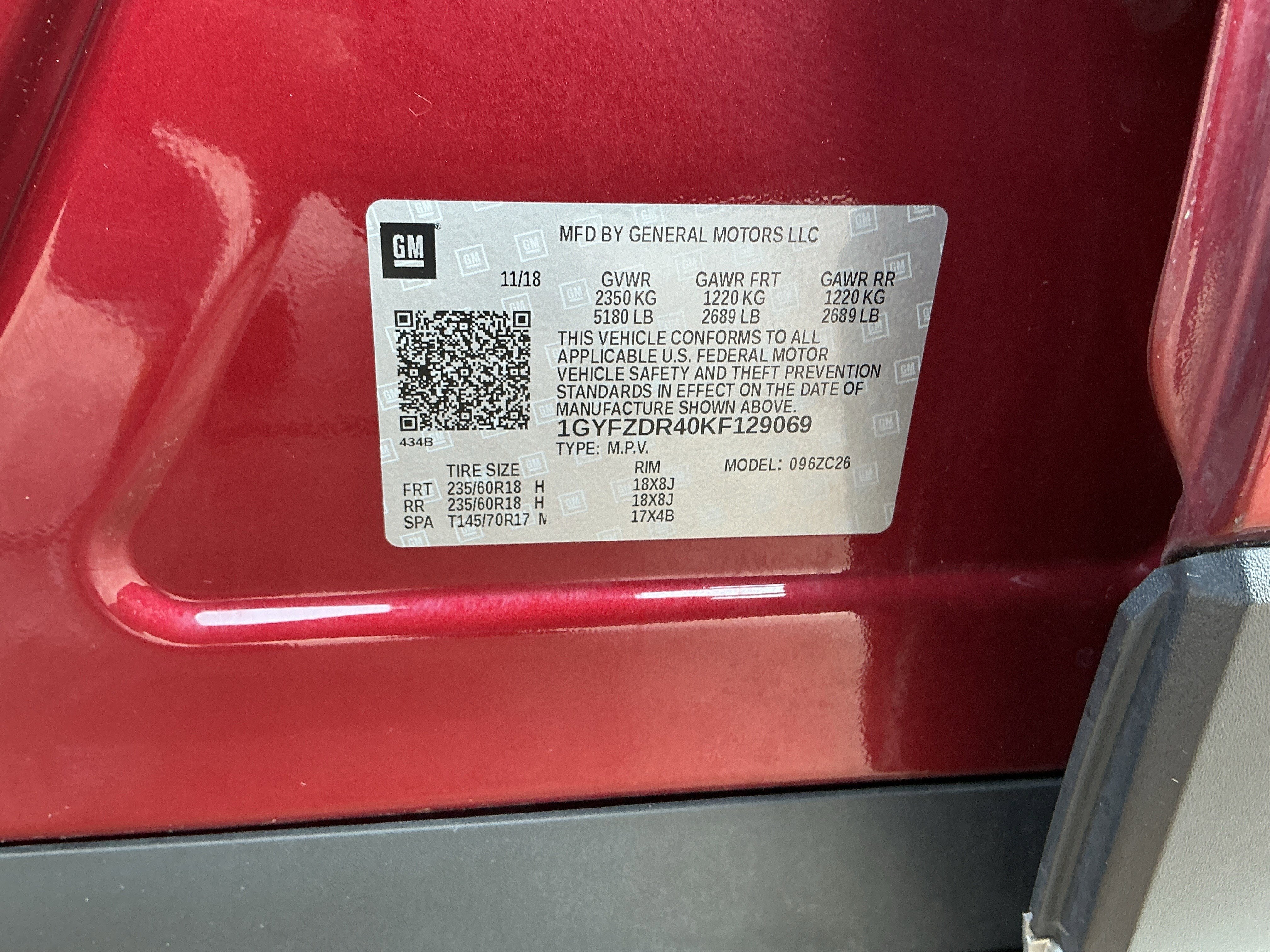 Used 2019 Cadillac XT4 Premium Luxury w/ Cold Weather Package image 25