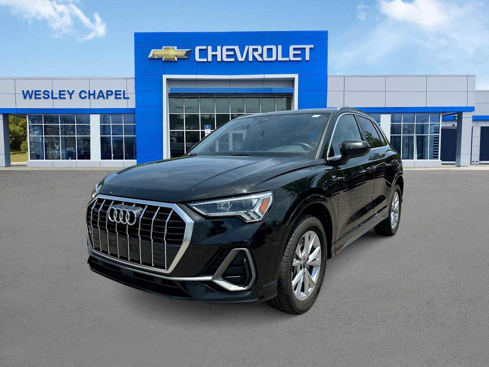 Used 2024 Audi Q3 2.0T Premium