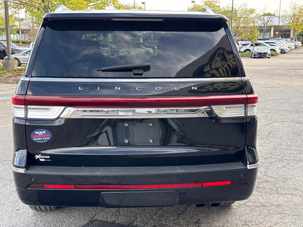 Used 2023 Lincoln Navigator Reserve AWD/4WD image 14