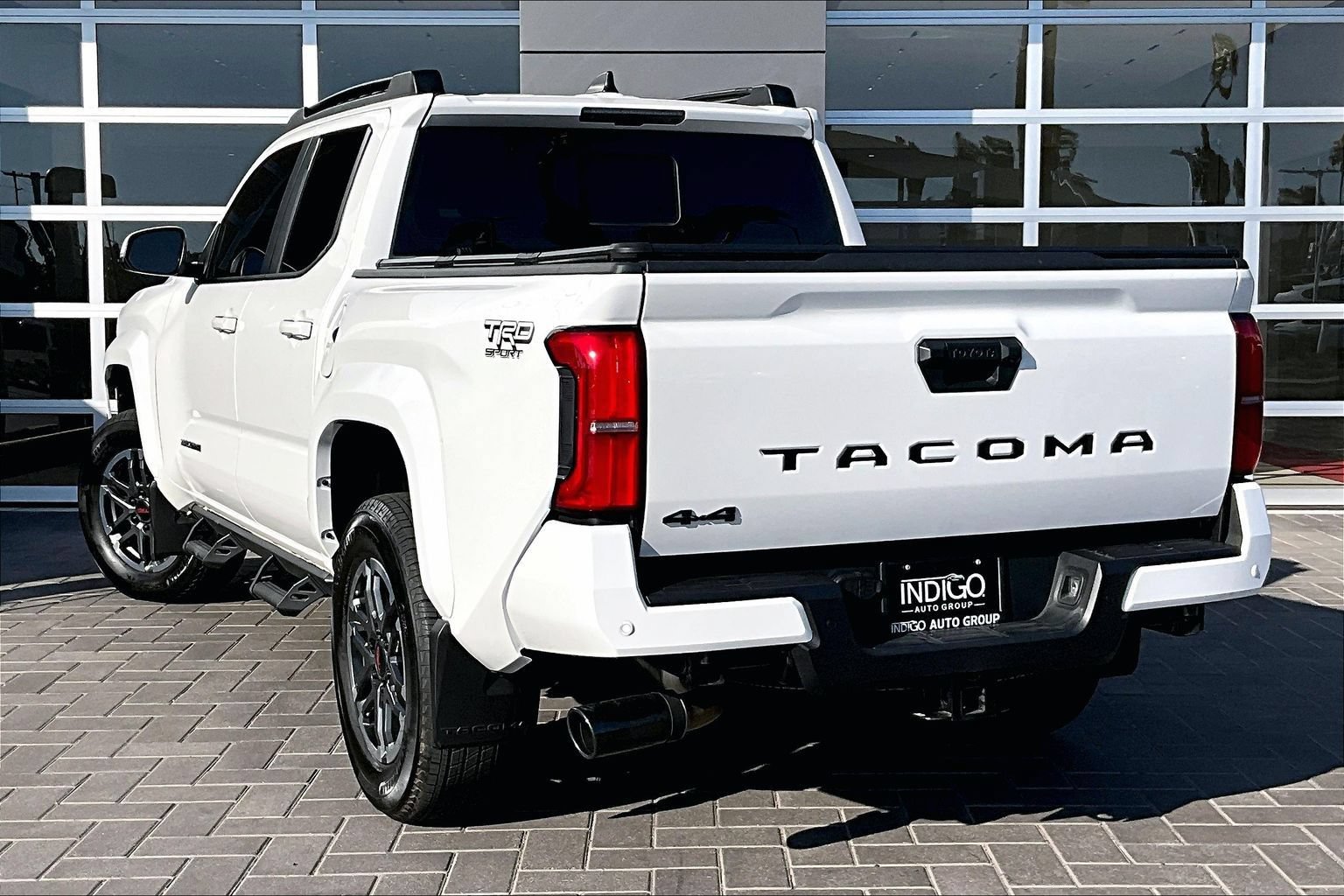 Used 2025 Toyota Tacoma TRD Sport w/ TRD Sport Upgrade Package AWD/4WD image 12