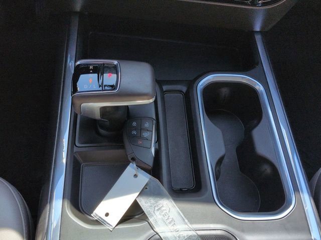 Used 2024 Chevrolet Silverado 1500 LTZ image 18