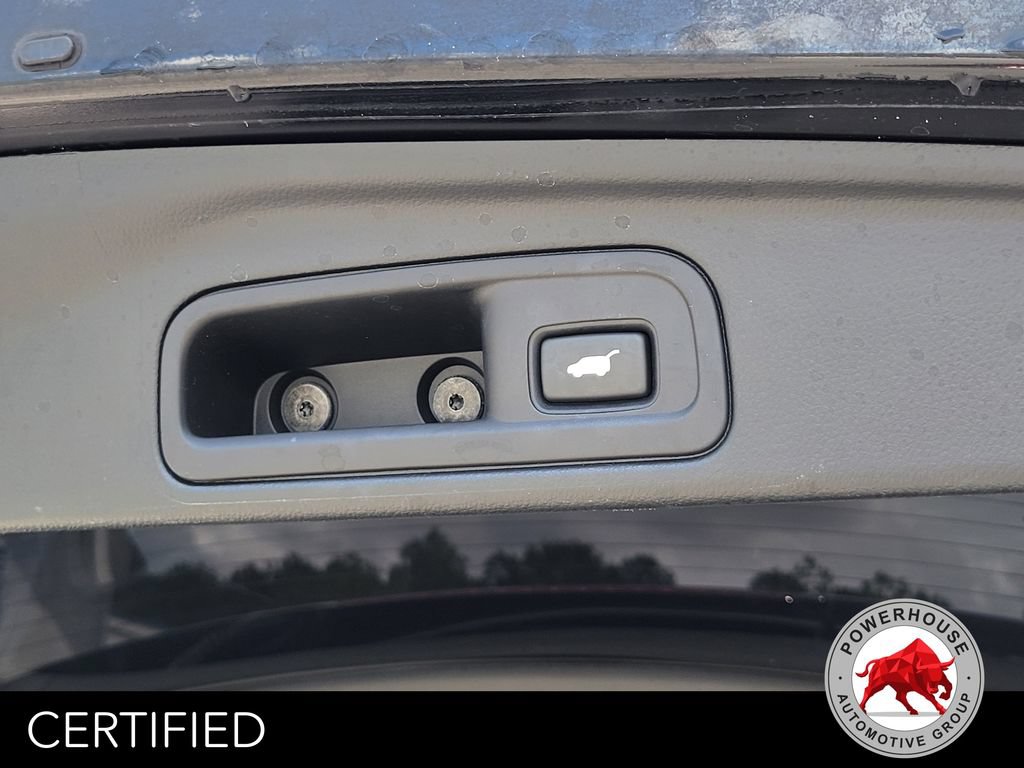 Used 2021 Honda Pilot Touring image 15