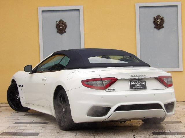 Used 2018 Maserati GranTurismo Sport image 13