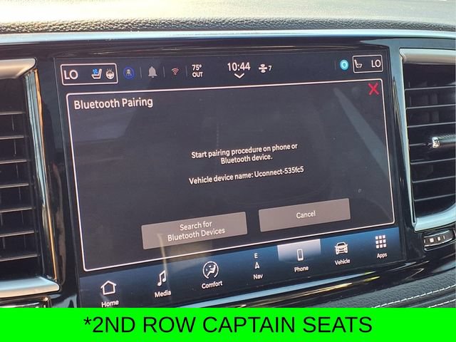 Used 2025 Chrysler Pacifica Limited FWD image 10