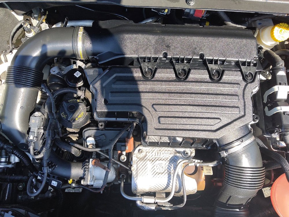 Used 2023 Jeep Renegade Latitude AWD/4WD image 30
