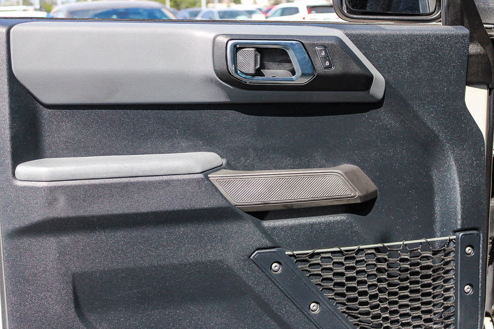 Used 2022 Ford Bronco Everglades image 21