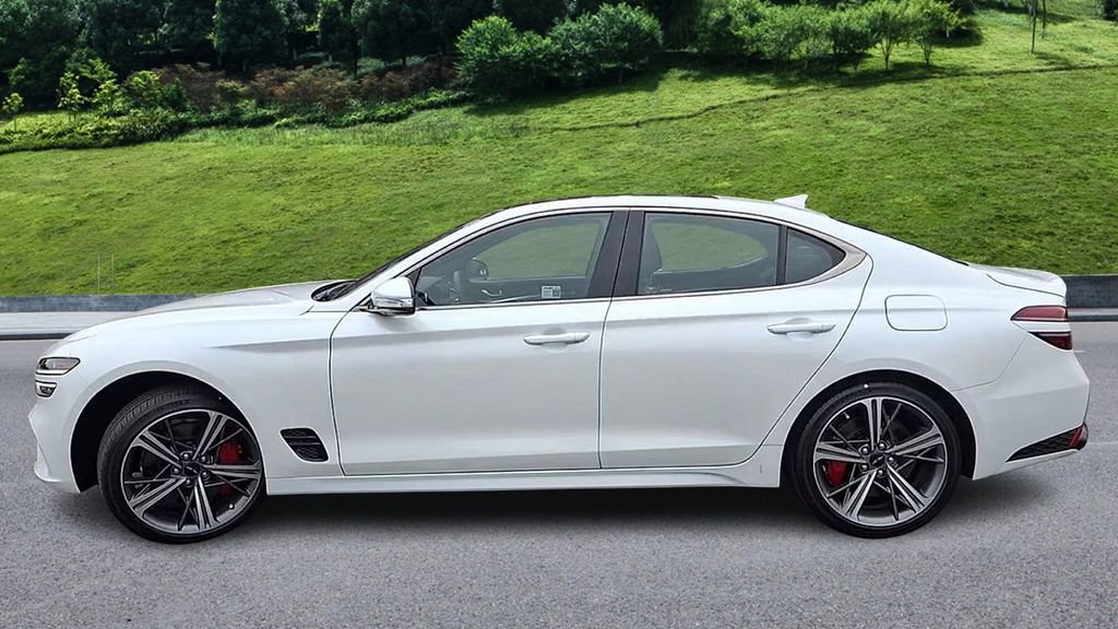 Certified 2025 Genesis G70 2.5T w/ Sport Prestige Package image 5