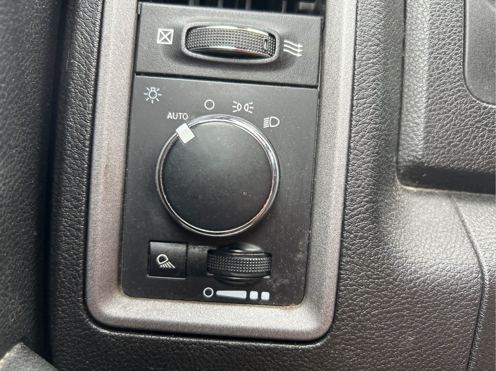 Used 2021 RAM 1500 Tradesman RWD image 25