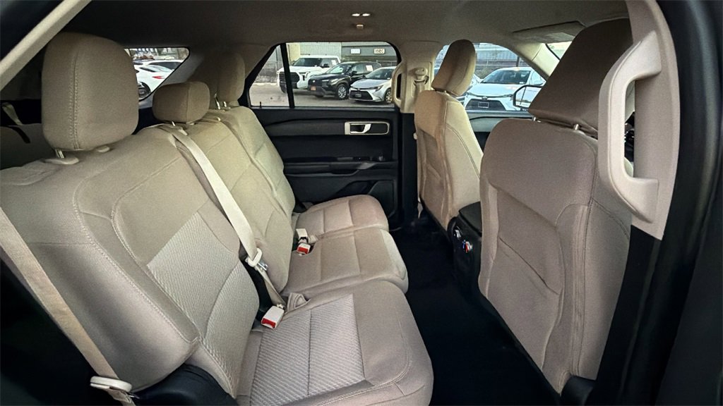 Used 2021 Ford Explorer 2WD image 44