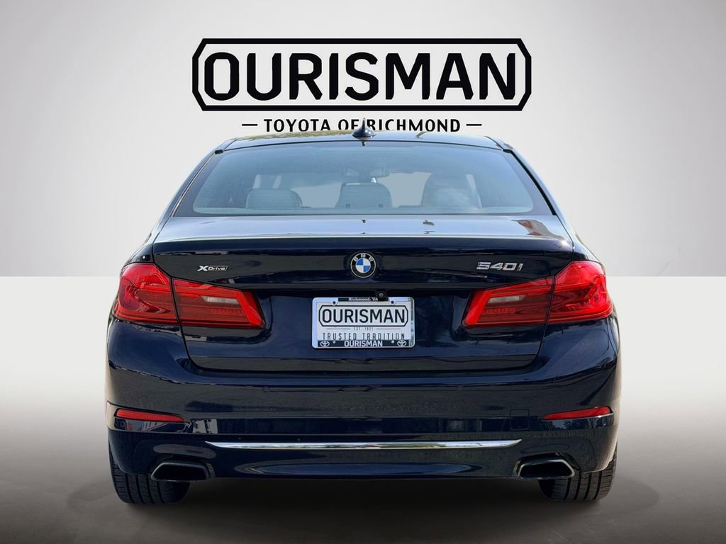 Used 2019 BMW 540i xDrive image 22