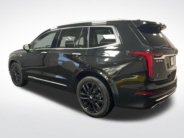 Certified 2022 Cadillac XT6 Premium Luxury w/ Technology Package FWD image 3