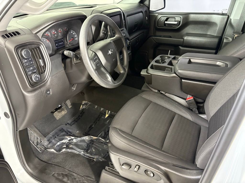 Used 2024 Chevrolet Silverado 1500 Custom Trail Boss w/ LPO, Dark Essentials Package image 21