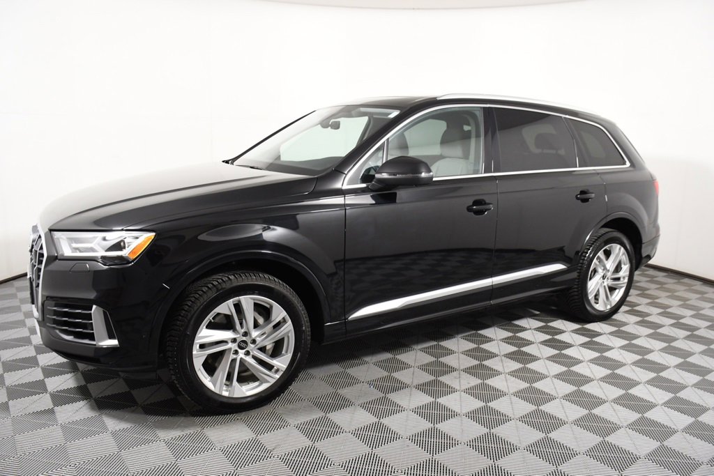Used 2023 Audi Q7 3.0T Premium Plus image 2