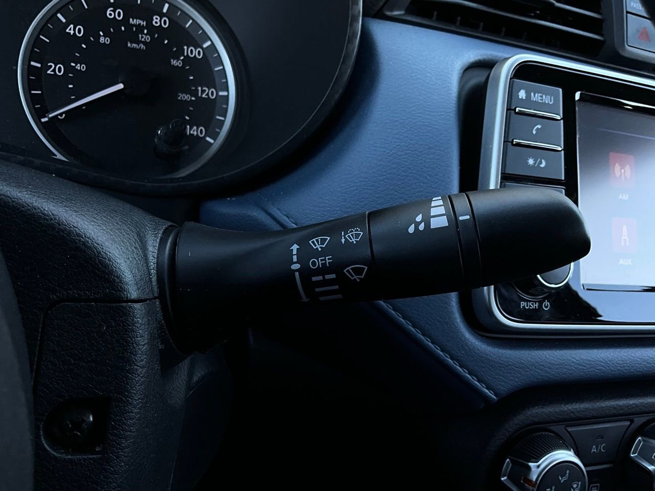 Used 2025 Nissan Versa SV image 31