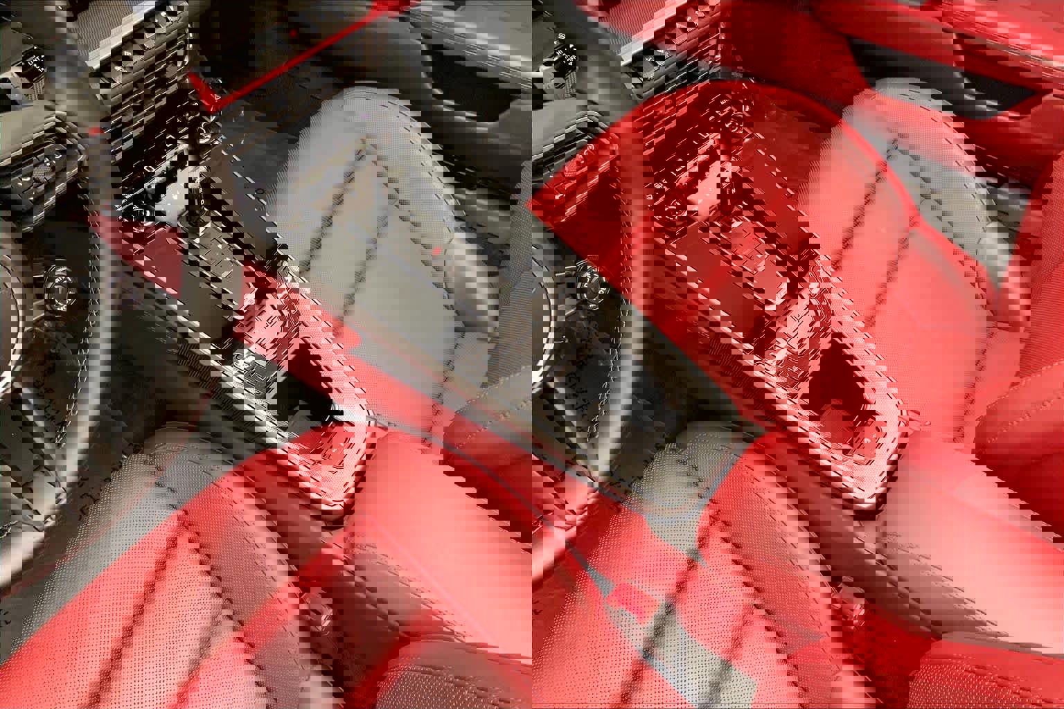 Used 2020 Porsche 911 Carrera S image 24