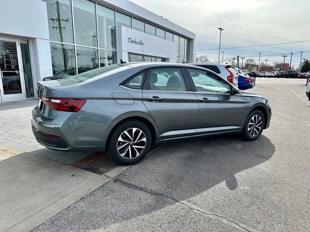 Certified 2025 Volkswagen Jetta S image 7