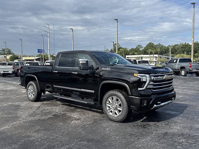 New 2026 Chevrolet Silverado 3500 High Country w/ Technology Package AWD/4WD image 2