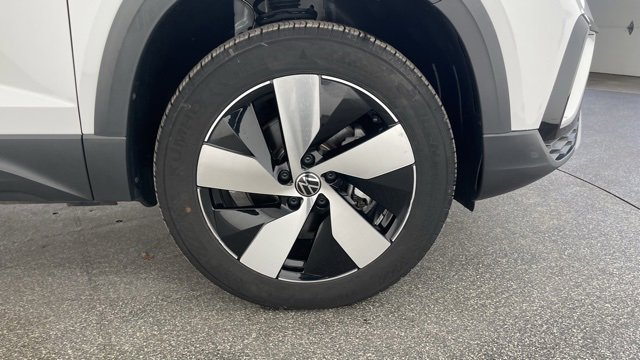 Used 2024 Volkswagen Taos S image 51