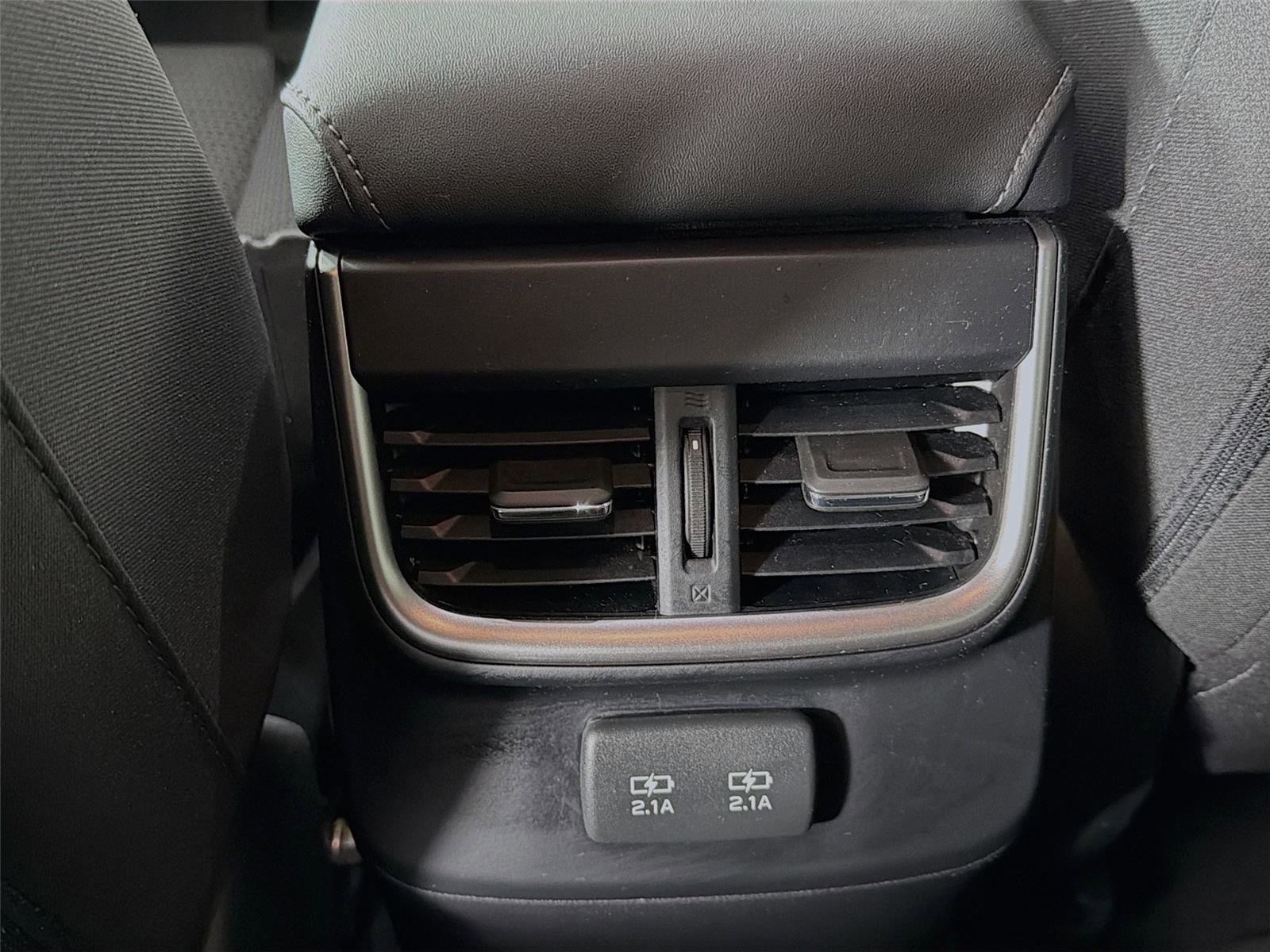Used 2022 Subaru Outback Premium AWD/4WD image 24